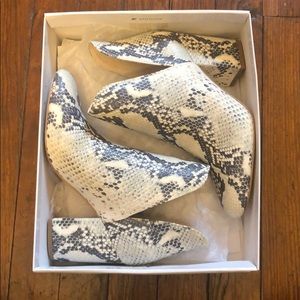 Steve Madden Rookie Boot NWB